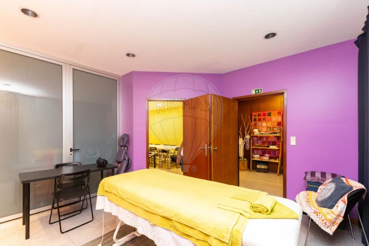 Loja para Venda em Custóias, Leça do Balio e Guifões Foto 10