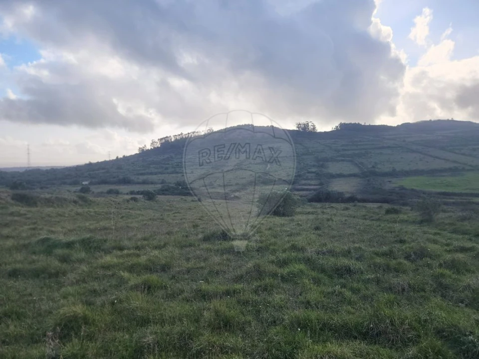 Terreno para Venda em Fanhões Foto 2