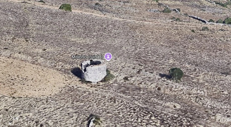 Terreno para Venda em Fanhões Foto 3