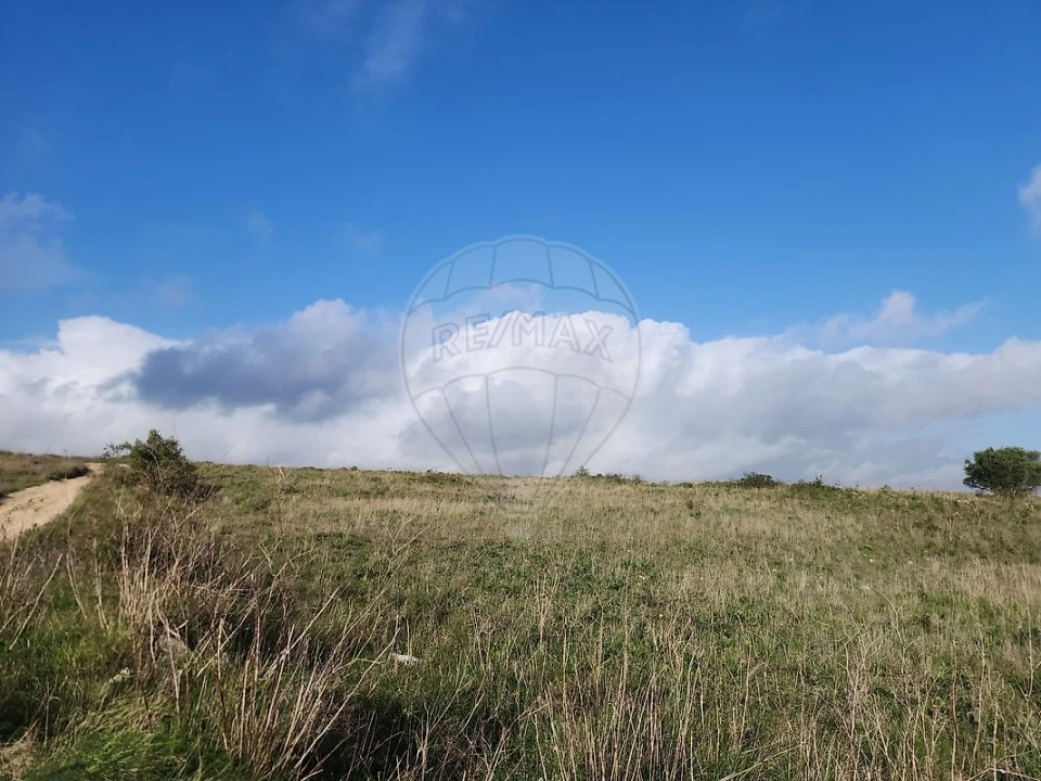 Terreno para Venda em Fanhões Foto 6