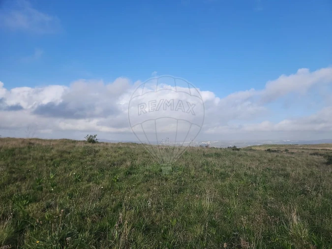 Terreno para Venda em Fanhões Foto 3