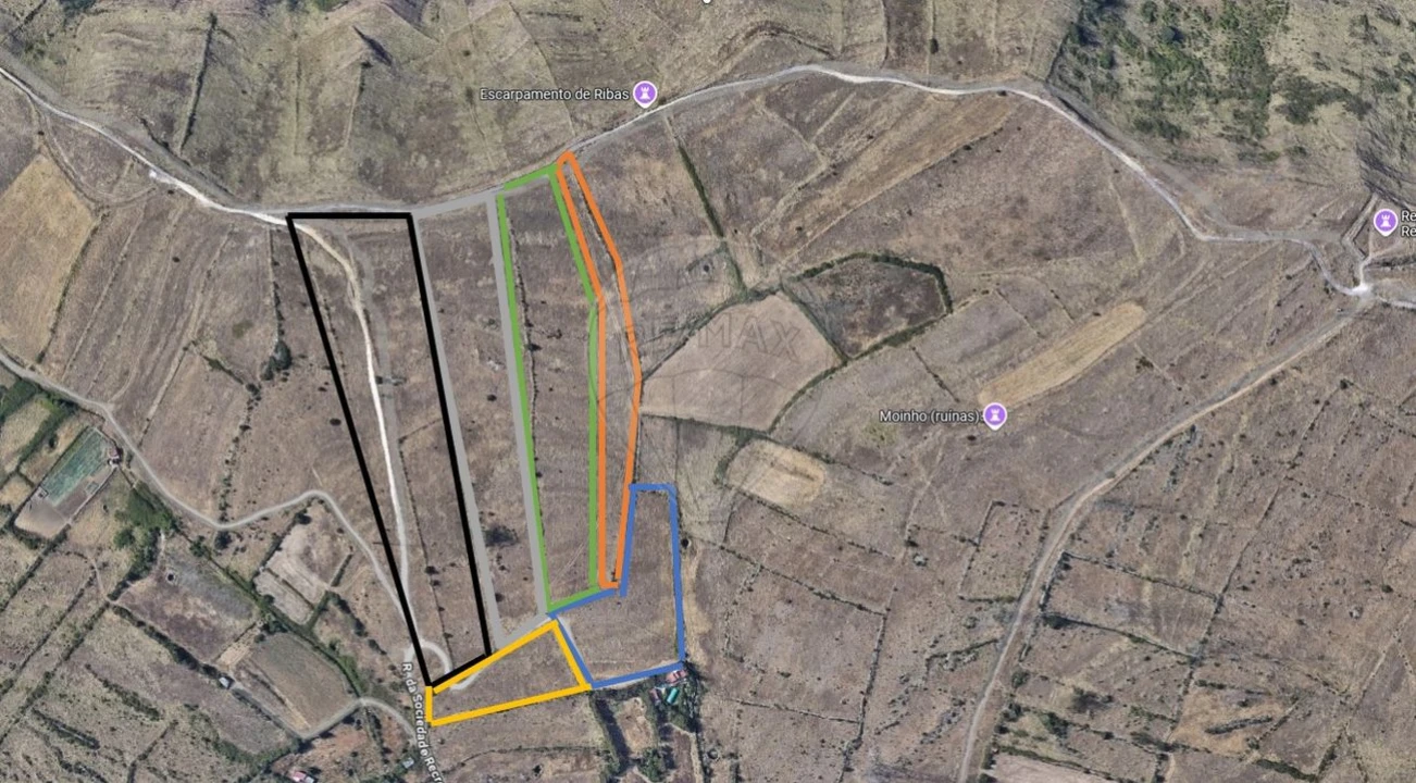 Terreno para Venda em Fanhões Foto 8