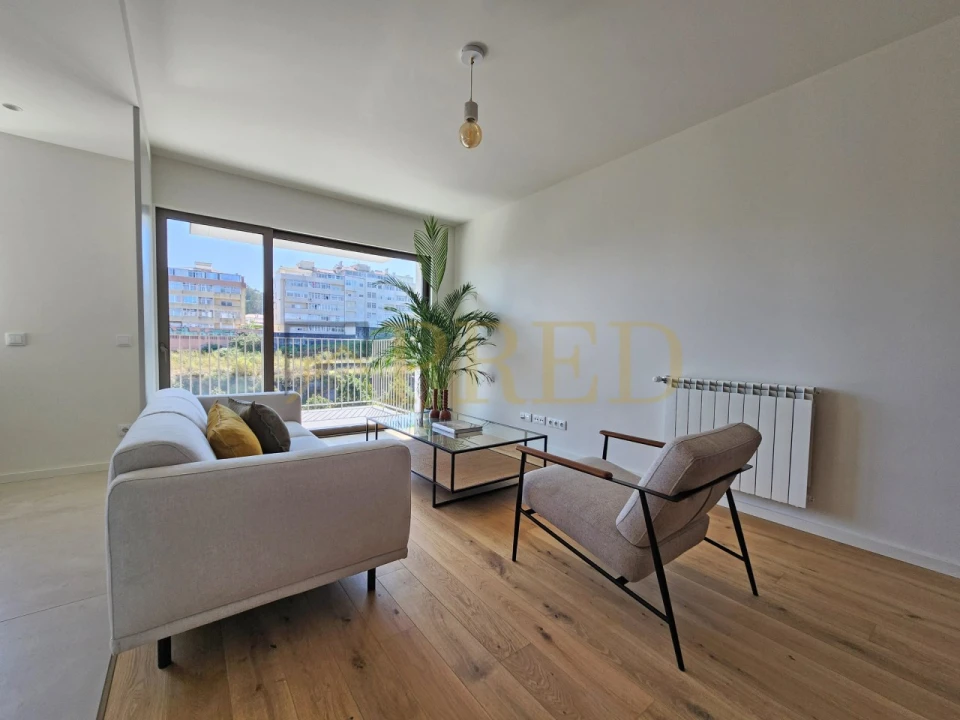 Apartamento T2 para Venda em Campanhã Foto 5