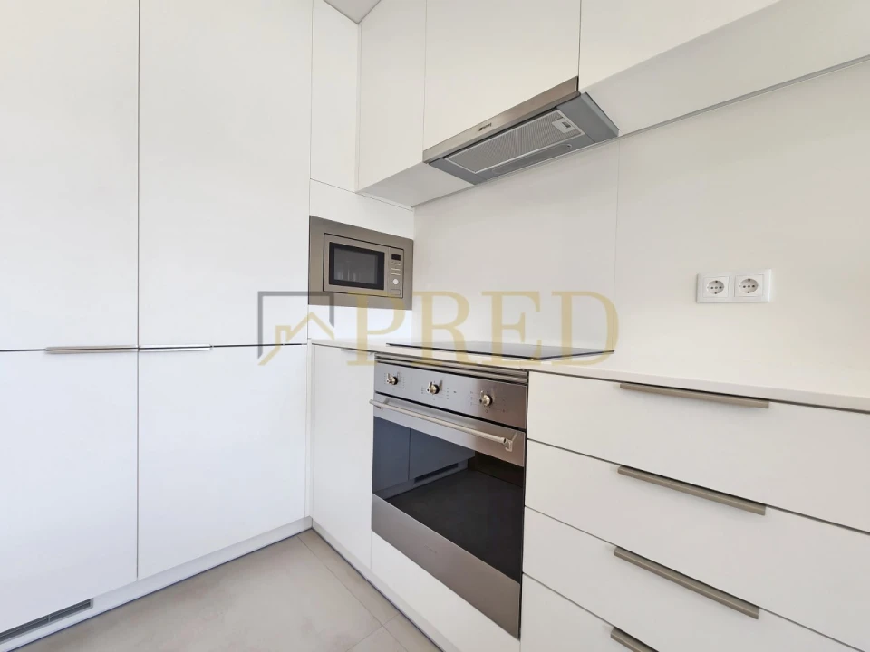 Apartamento T2 para Venda em Campanhã Foto 12