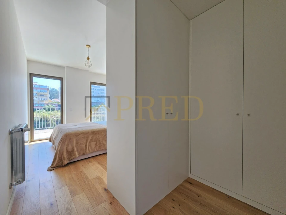 Apartamento T2 para Venda em Campanhã Foto 17