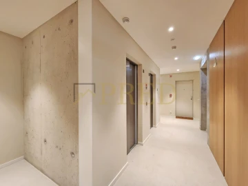 Apartamento T2 para Venda em Campanhã