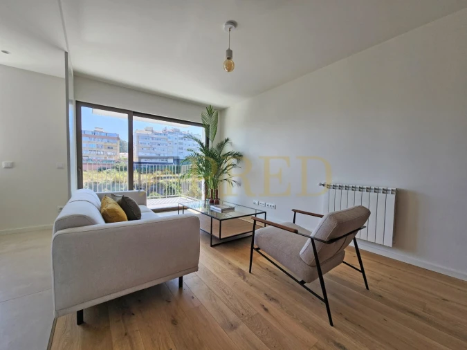 Apartamento T2 para Venda em Campanhã Foto 5