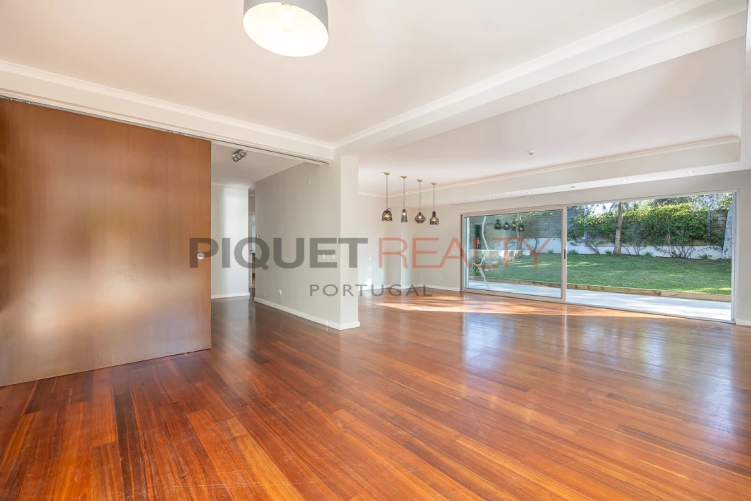 Moradia T5 para Venda em Cascais e Estoril Foto 7