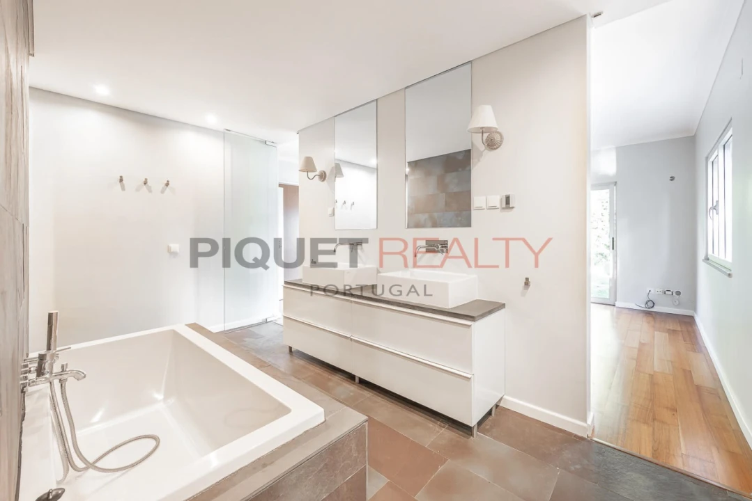 Moradia T5 para Venda em Cascais e Estoril Foto 24