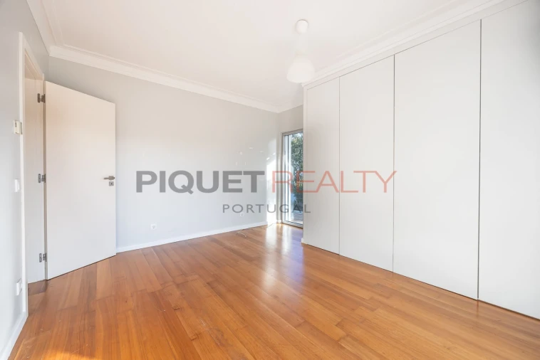 Moradia T5 para Venda em Cascais e Estoril Foto 14