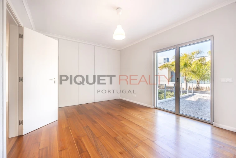 Moradia T5 para Venda em Cascais e Estoril Foto 20