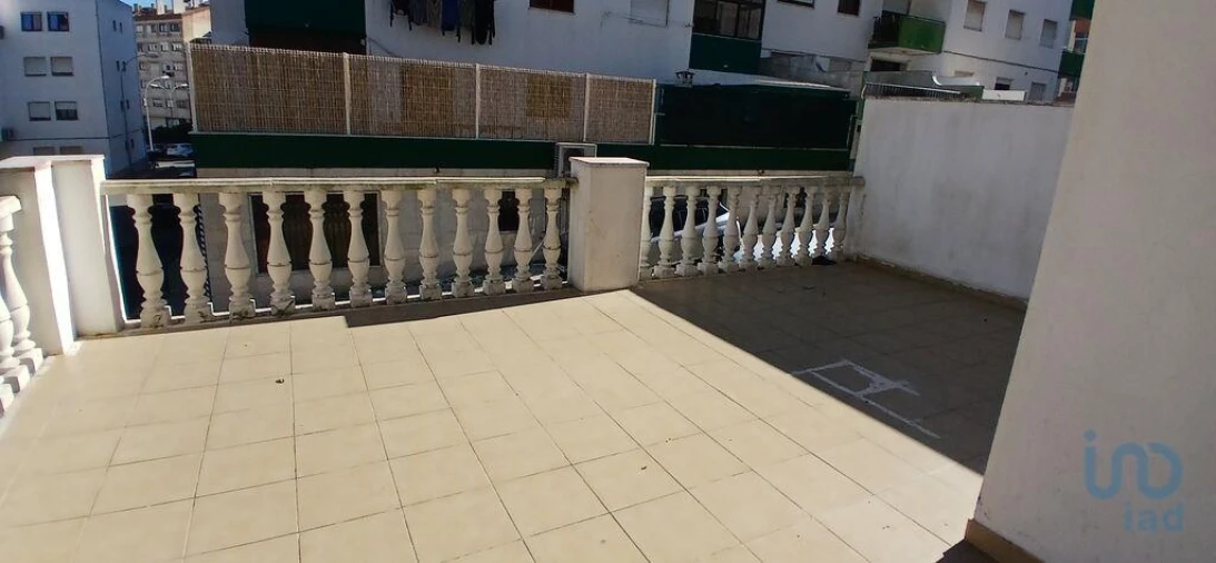 Negócio para Venda em Algés, Linda-A-Velha e Cruz Quebrada-Dafundo Foto 8