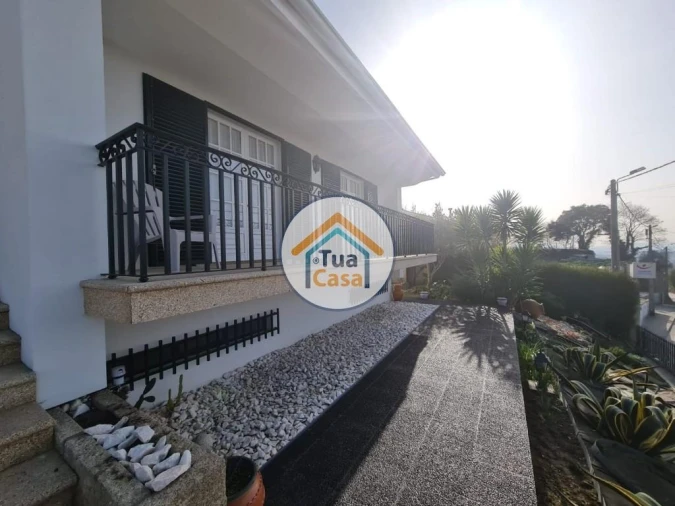 Moradia T4 para Venda em Lagares e Figueira Foto 2