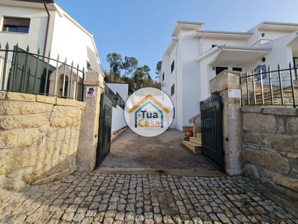 Moradia T4 para Venda em Lagares e Figueira Foto 5