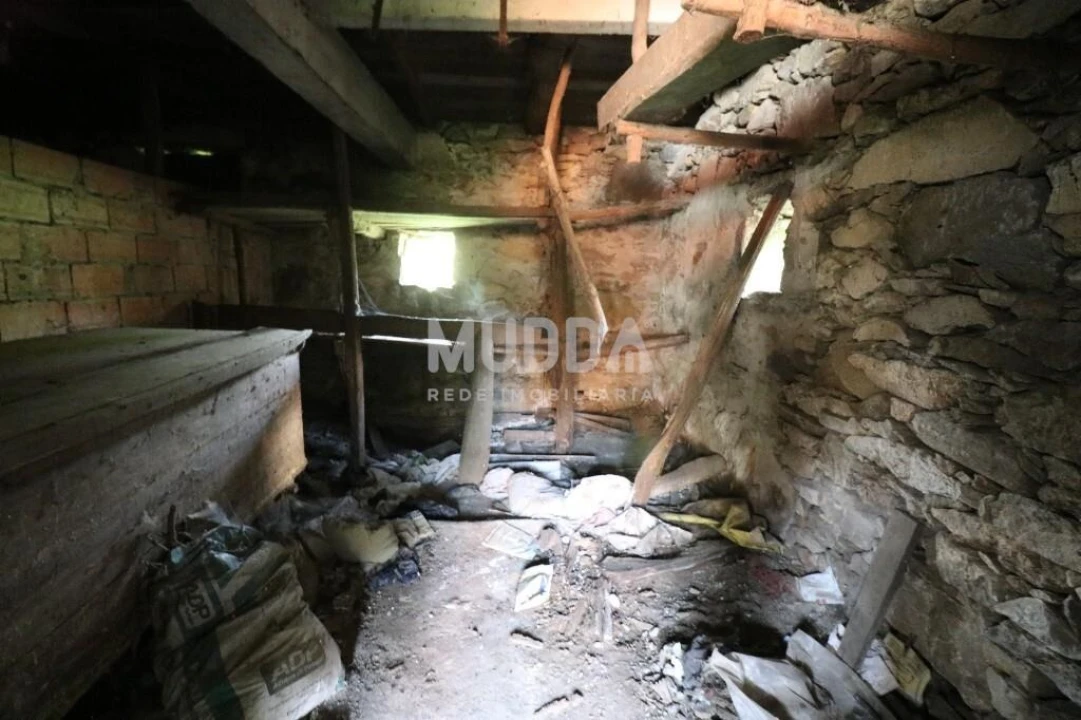 Moradia T4 para Venda em Vila Chã, Codal e Vila Cova de Perrinho Foto 25