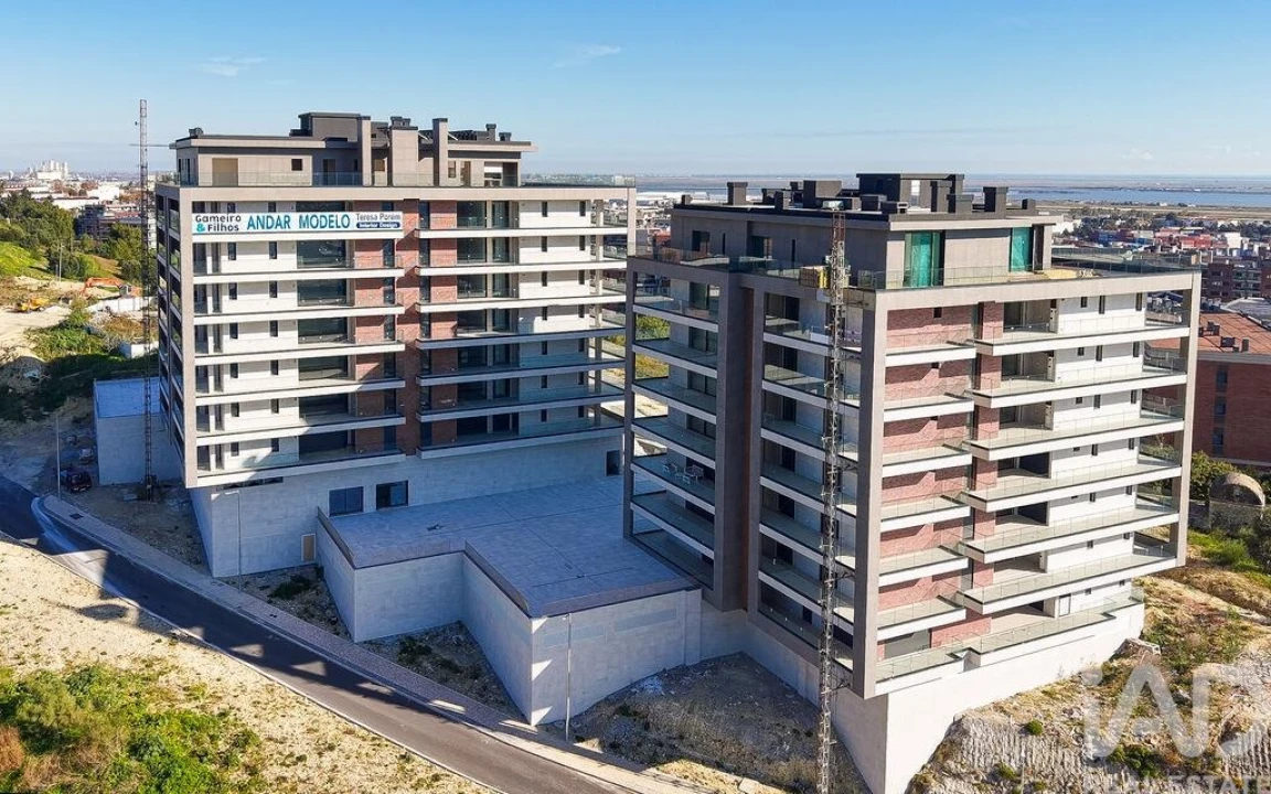 Apartamento T2 para Venda em Alverca do Ribatejo e Sobralinho Foto 29