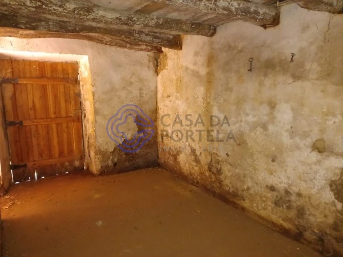 Moradia T3 para Venda em Nossa Senhora do Pranto Foto 14