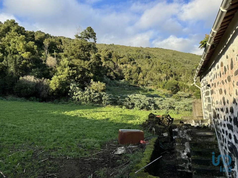 Moradia T4 para Venda em Ribeiras Foto 15