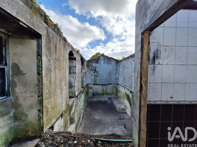 Moradia T4 para Venda em Ribeiras Foto 20