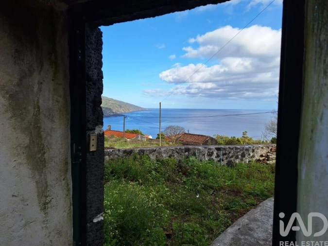 Moradia T4 para Venda em Ribeiras Foto 21