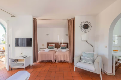 Apartamento para Arrendamento férias em Quarteira