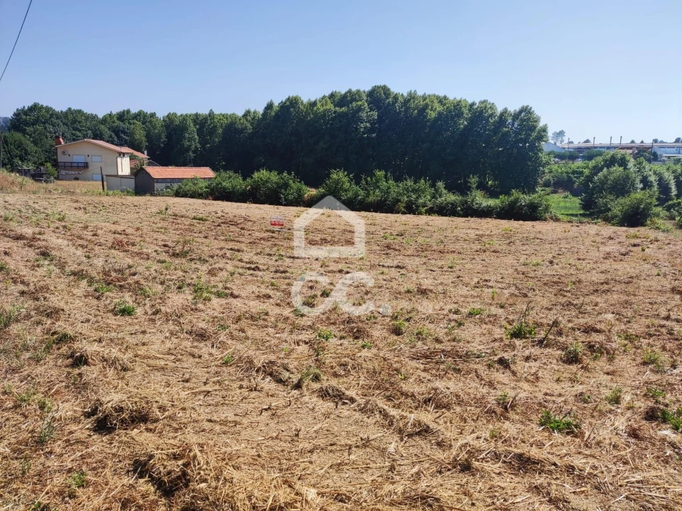 Terreno para Venda em Bustelo Foto 21