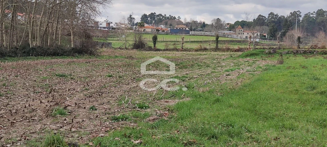 Terreno para Venda em Bustelo Foto 16