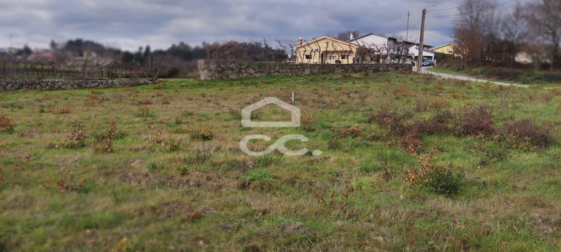 Terreno para Venda em Bustelo Foto 5
