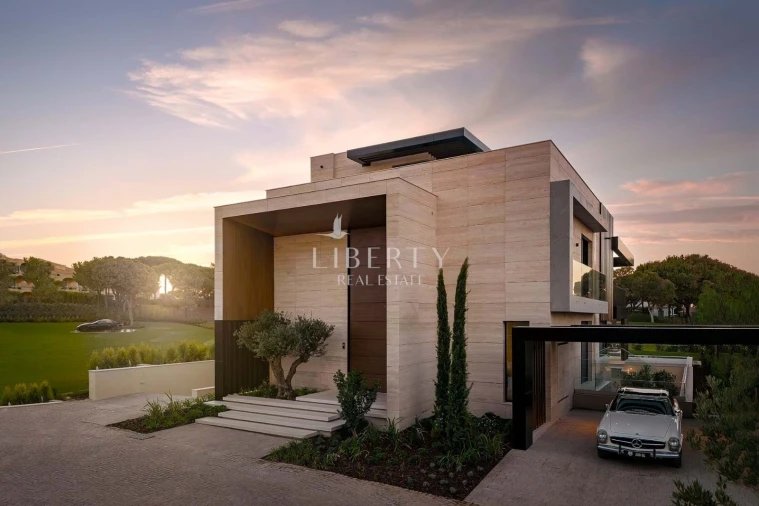 Moradia T5 para Venda em Almancil Planta 23