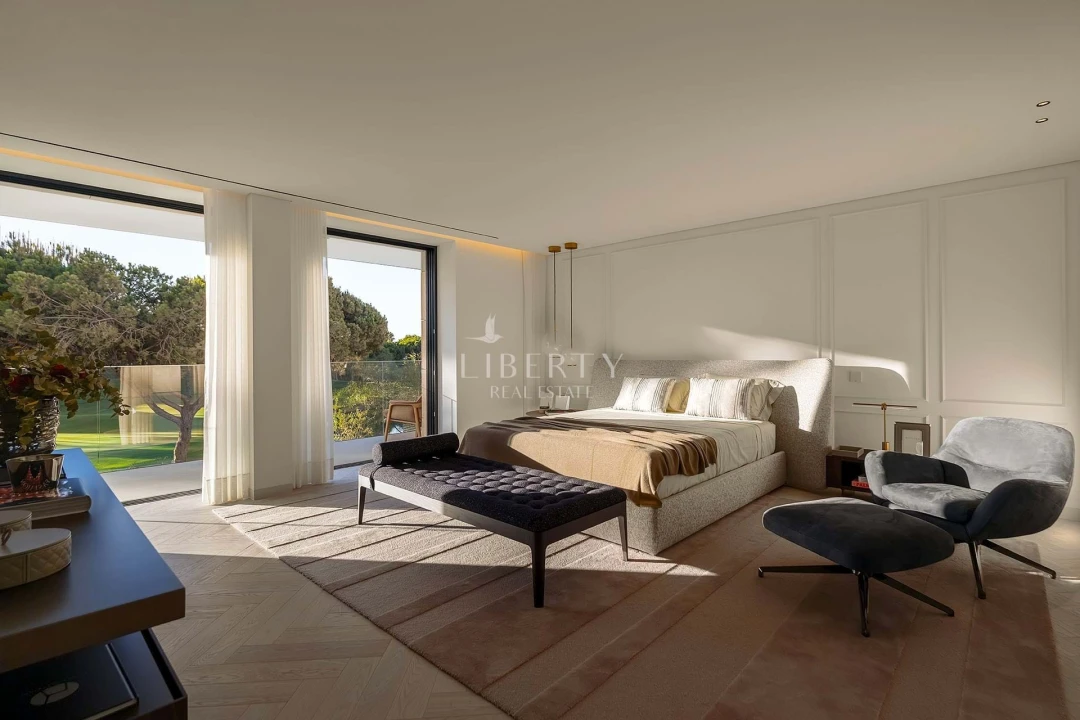 Moradia T5 para Venda em Almancil Planta 11