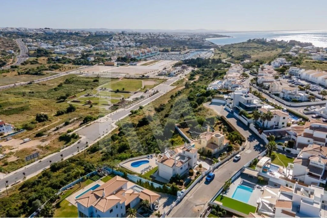 Terreno para Venda em Albufeira e Olhos de Água Foto 6