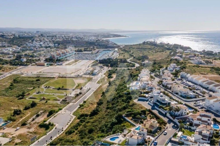 Terreno para Venda em Albufeira e Olhos de Água Foto 7