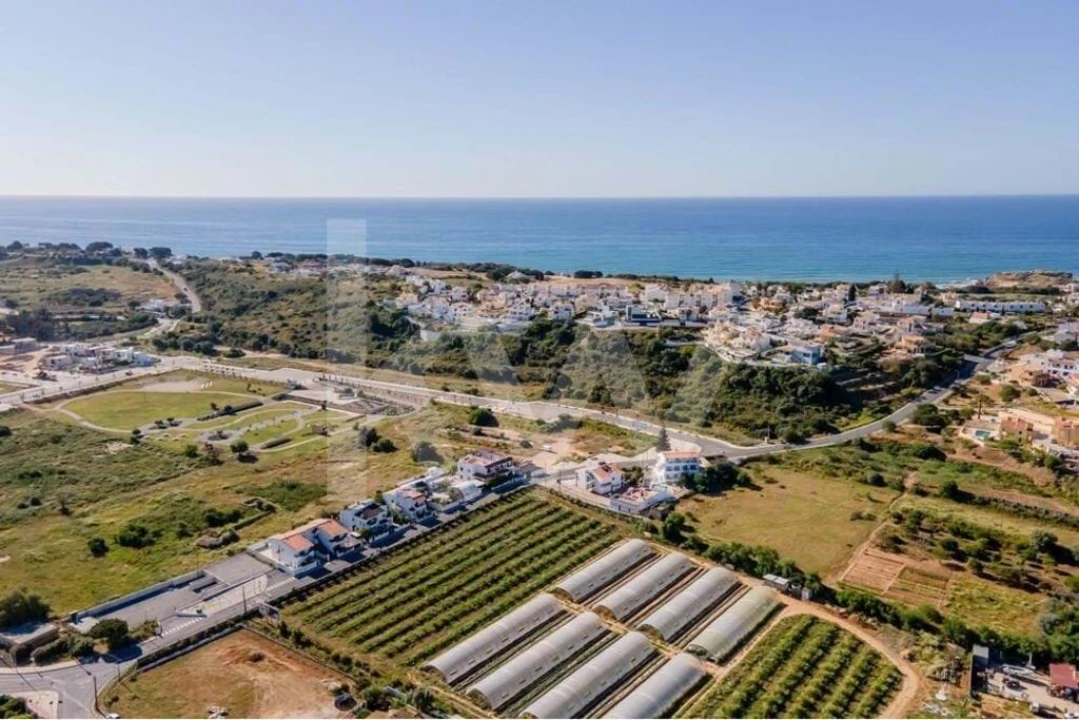 Terreno para Venda em Albufeira e Olhos de Água Foto 8