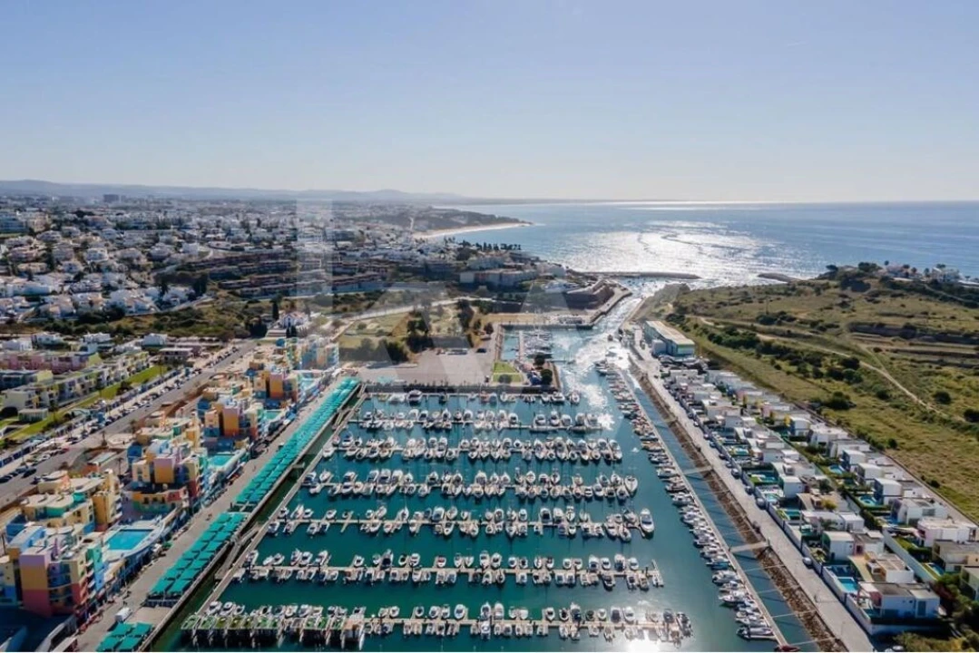 Terreno para Venda em Albufeira e Olhos de Água Foto 10