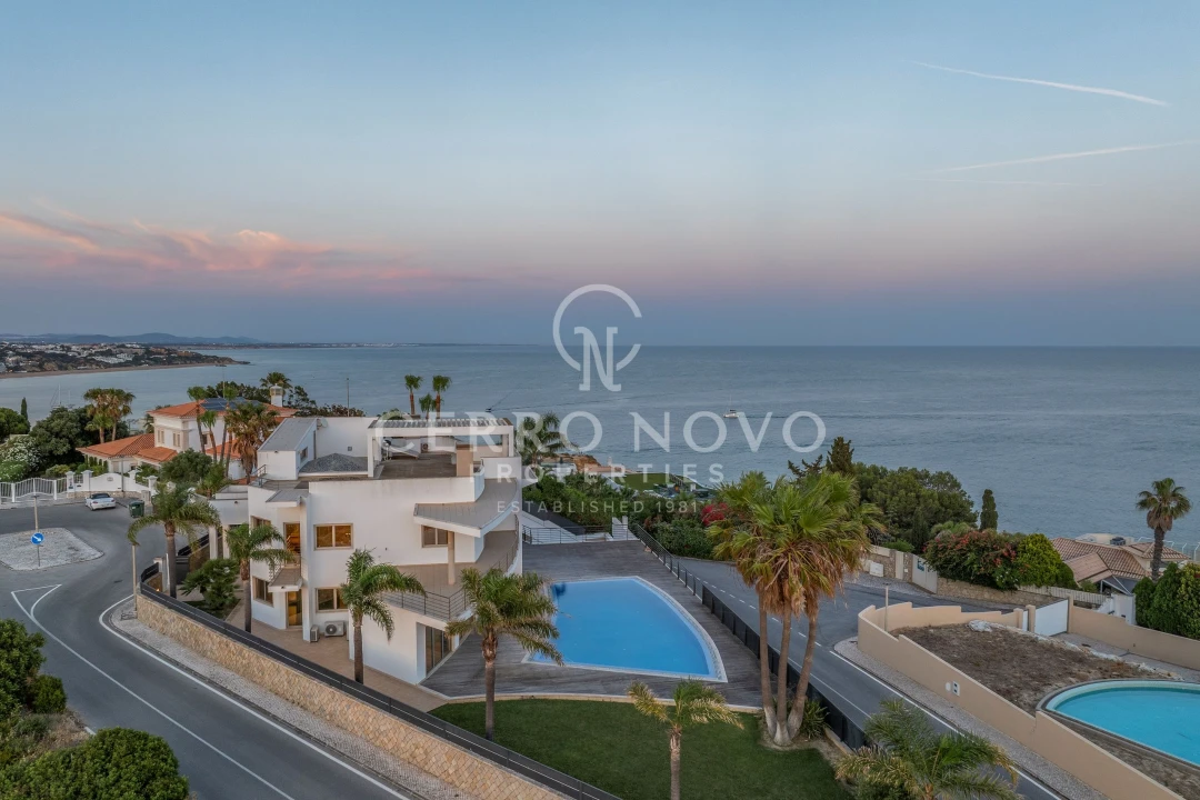 Moradia T5 para Venda em Albufeira e Olhos de Água Foto 43