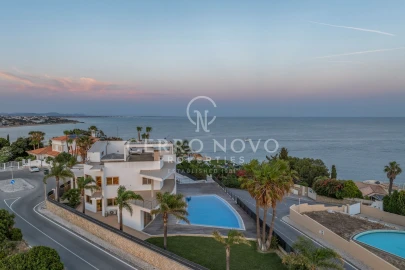 Moradia T5 para Venda em Albufeira e Olhos de Água