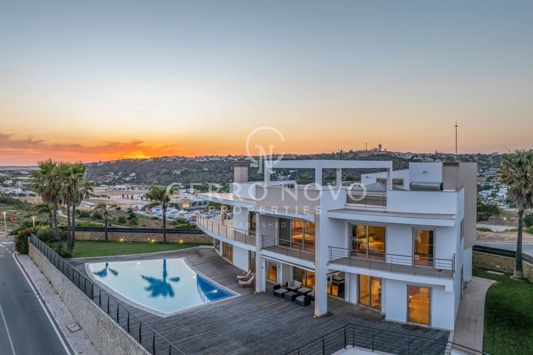 Moradia T5 para Venda em Albufeira e Olhos de Água Foto 40