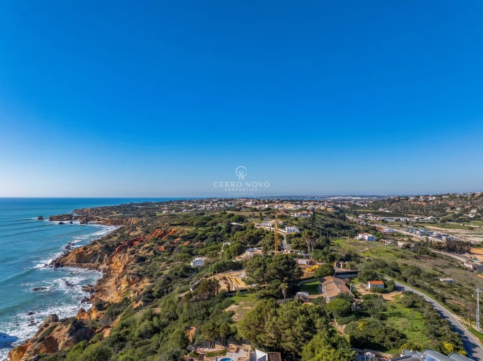 Moradia T5 para Venda em Albufeira e Olhos de Água Foto 36
