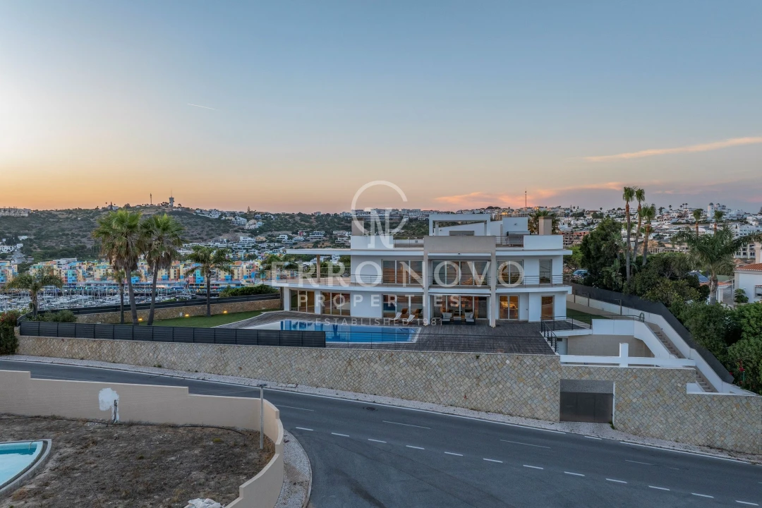 Moradia T5 para Venda em Albufeira e Olhos de Água Foto 42