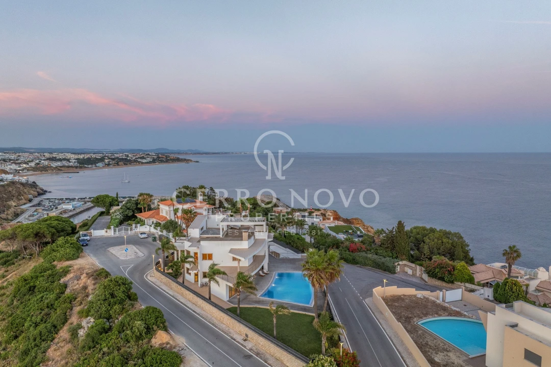 Moradia T5 para Venda em Albufeira e Olhos de Água Foto 48