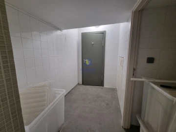 Negócio para Arrendamento em Misericórdia