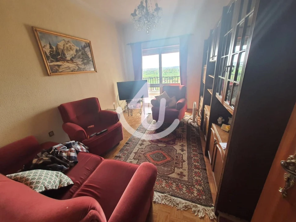 Moradia T3 para Venda em Maiorga Foto 8