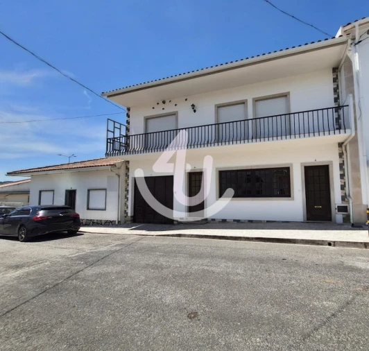 Moradia T3 para Venda em Maiorga Foto 1