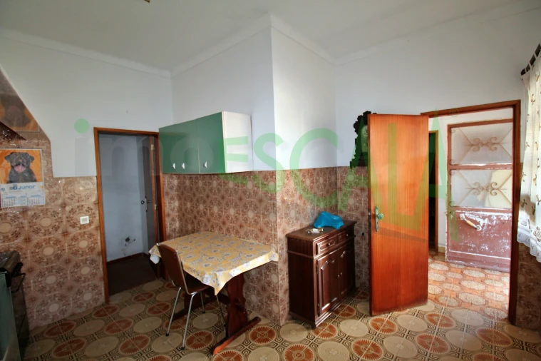 Moradia T2 para Venda em Pontevel Foto 5