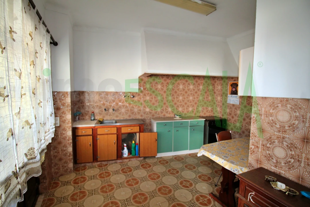 Moradia T2 para Venda em Pontevel Foto 6