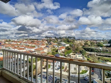 Apartamento T3 para Arrendamento em Aldoar, Foz do Douro e Nevogilde