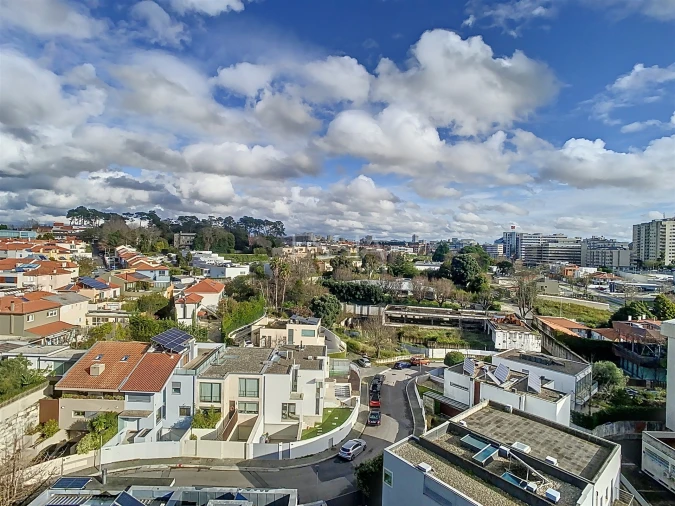 Apartamento T3 para Arrendamento em Aldoar, Foz do Douro e Nevogilde Foto 21