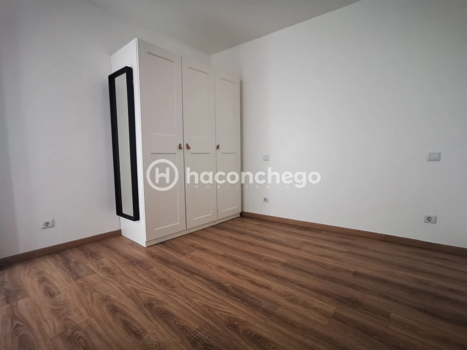 Apartamento T2 para Arrendamento em Barcelinhos Foto 12