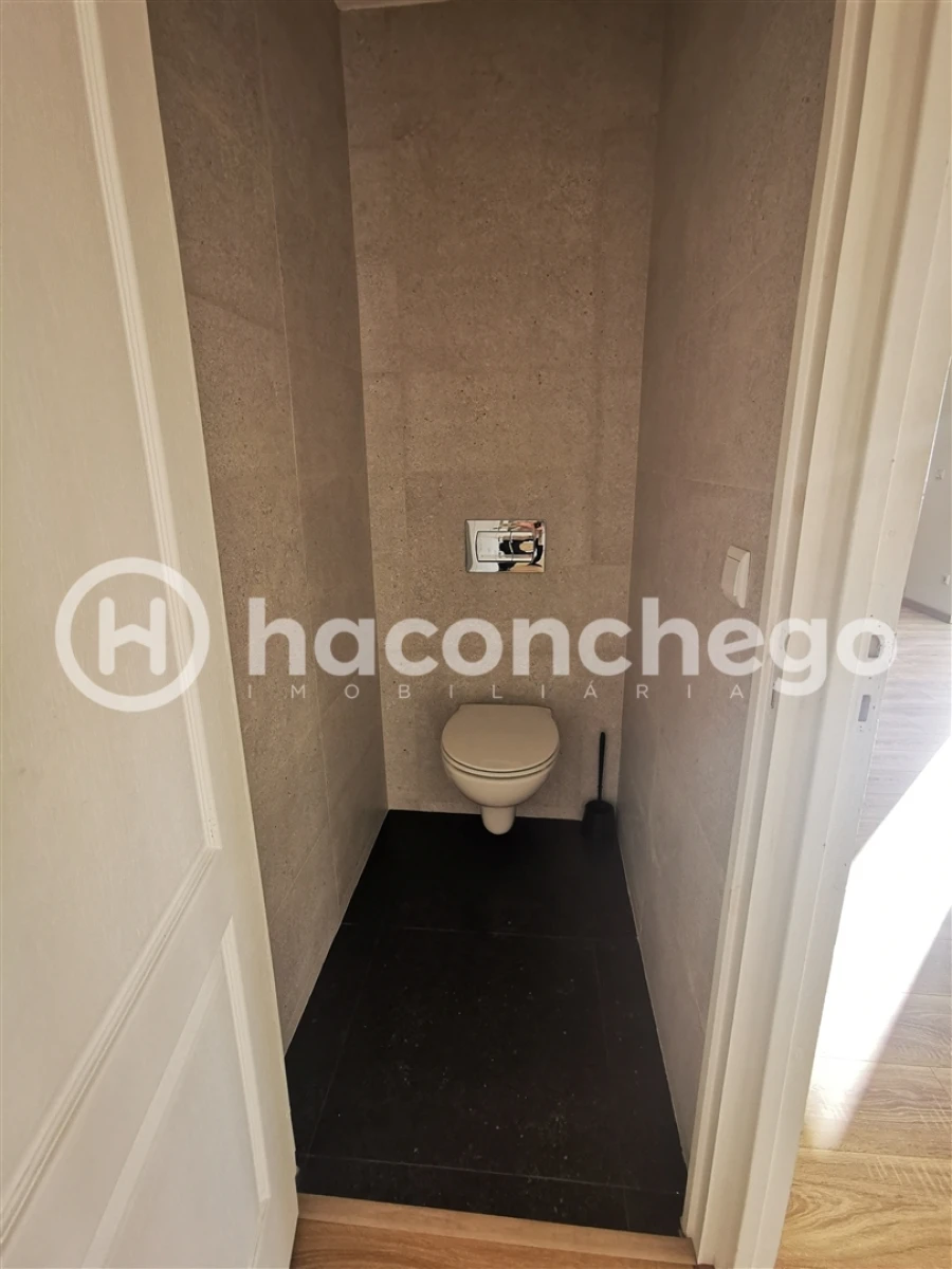 Apartamento T2 para Arrendamento em Barcelinhos Foto 8