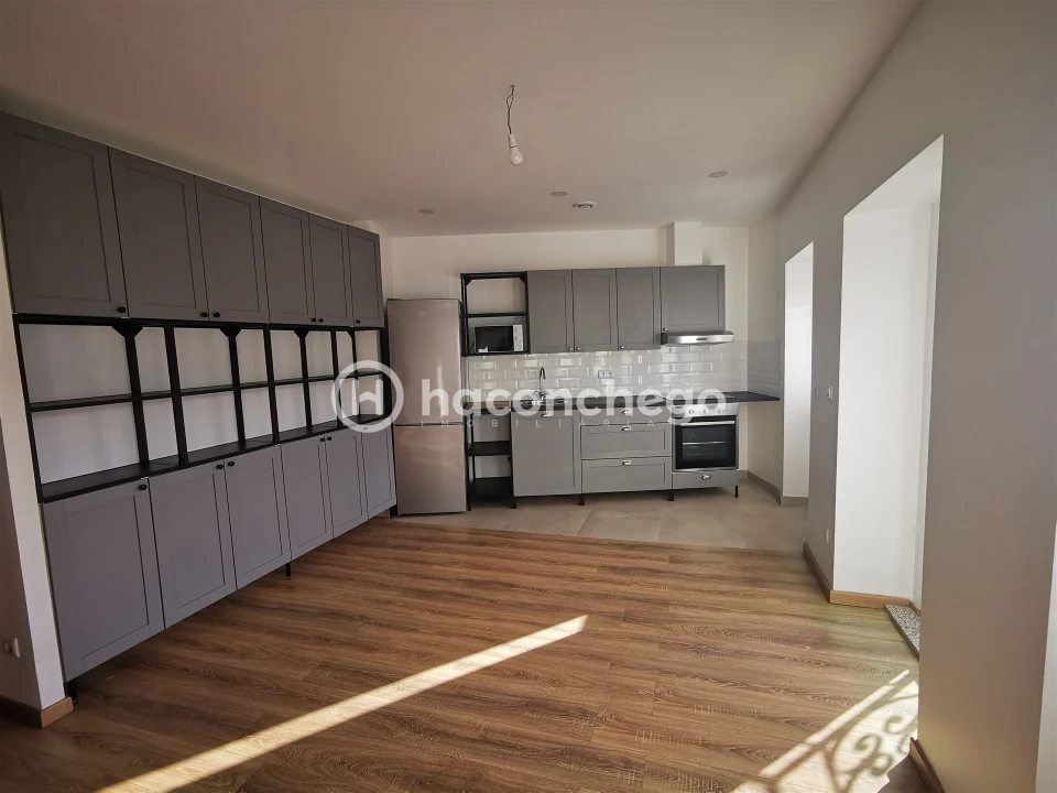 Apartamento T2 para Arrendamento em Barcelinhos Foto 1
